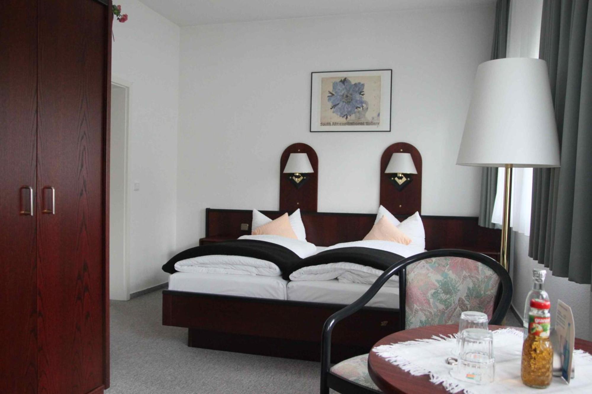 Stadt-Gut-Hotels - Das Kleine Hotel Weimar Kültér fotó